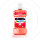 Listerine Smart Rinse Kinder-Mundspülung, 500 ml Flasche mit roter Flüssigkeit auf blauem Hintergrund. - Link zur Markenseite/Kinder